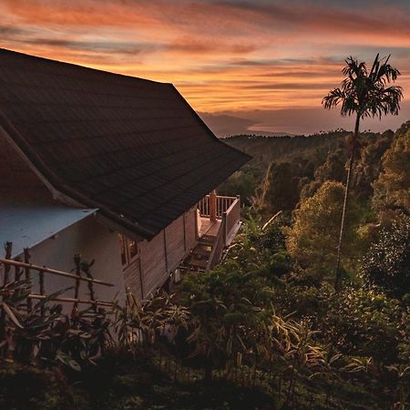 Garden Terrace Bali Bed & Breakfast Gobleg  Exterior photo
