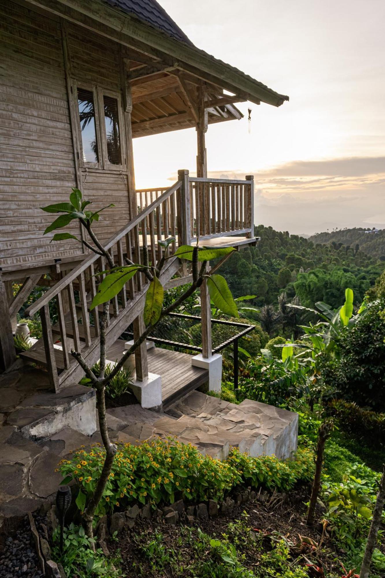 Garden Terrace Bali Bed & Breakfast Gobleg  Exterior photo
